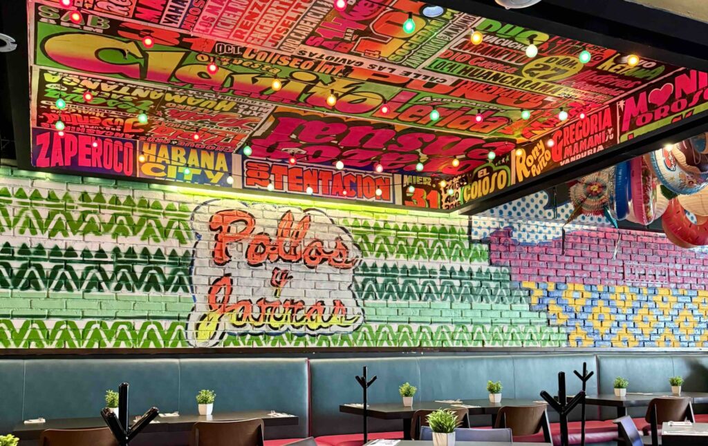 intérieur du restaurant polos y barras à Downtown Miami