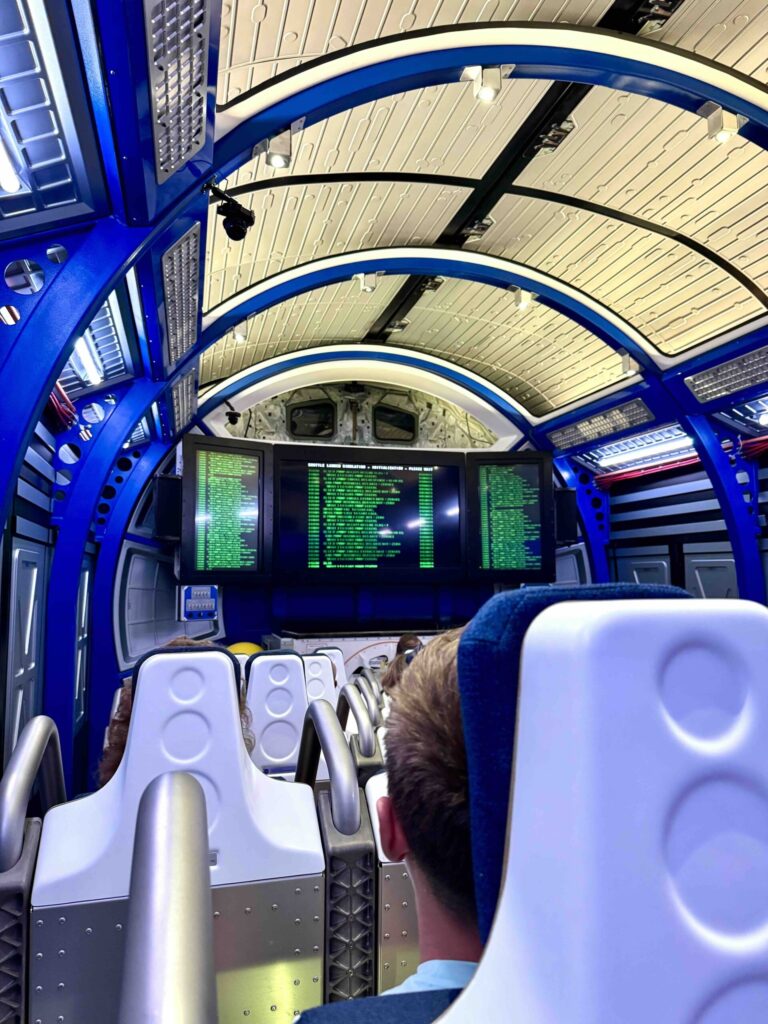 simulateur shuttle launch expérience kennedy space center navette atlantis cap canaveral miami off road